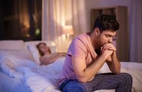 Yếu sinh lý làm ảnh hưởng đến hạnh phúc hôn nhân